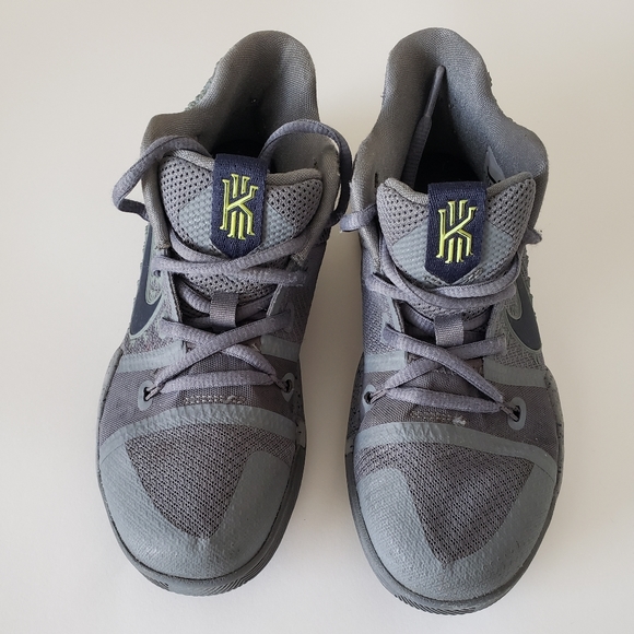Nike Other - Nike Kyrie 3 Cool Grey Sz 2.5Y